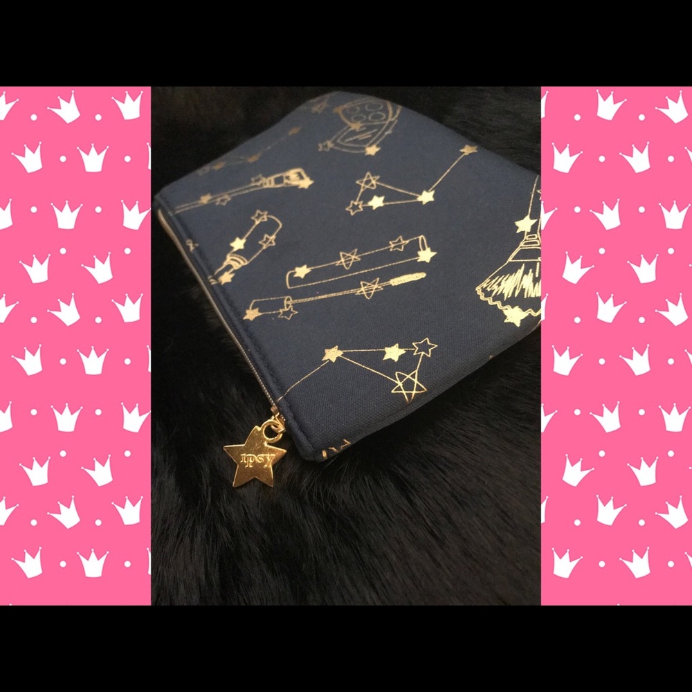 Ipsy - New Bag- Super Cute -Blue & Gold-MakeUp